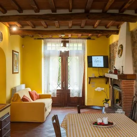 Holiday home Casabeppe *