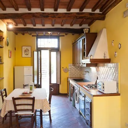 Nyaraló Casabeppe Lucca